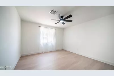 1834 N 63rd Avenue, Phoenix, AZ 85035 - Photo 11