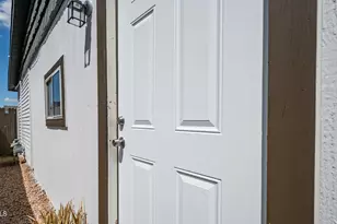 1834 N 63rd Ave, Phoenix, AZ 85035 - Photo 25