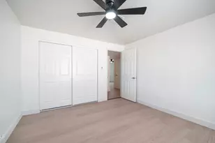 1834 N 63rd Ave, Phoenix, AZ 85035 - Photo 13