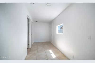 1834 N 63rd Avenue, Phoenix, AZ 85035 - Photo 23