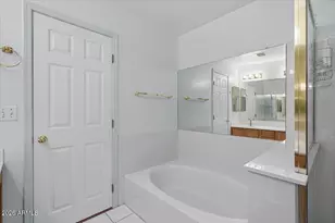 5072 W Fairview St, Chandler, AZ 85226 - Photo 33