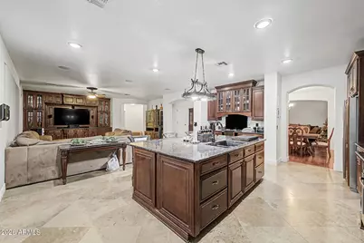 11502 E Roselle Avenue, Mesa, AZ 85212 - Photo 9