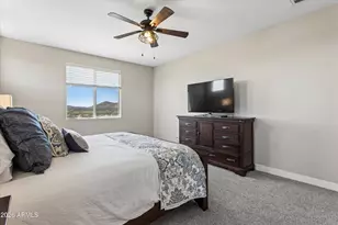 213 E Balao Dr, Phoenix, AZ 85085 - Photo 33