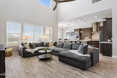 213 E Balao Drive, Phoenix, AZ 85085 - Photo 11