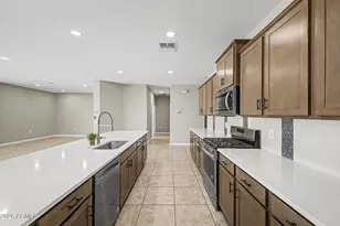 30731 W Monterey Circle, Buckeye, AZ 85396 - Photo 17