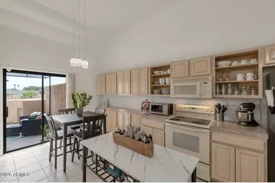 16107 E Emerald Drive #204, Fountain Hills, AZ 85268 - Photo 7