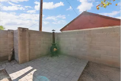2301 W Saint John Road, Phoenix, AZ 85023 - Photo 19