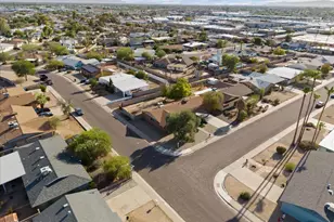 2301 W St John Rd, Phoenix, AZ 85023 - Photo 27