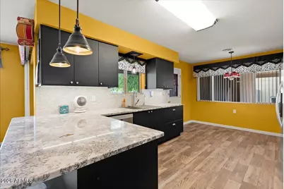 2301 W Saint John Road, Phoenix, AZ 85023 - Photo 9