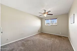 410 W Laguna Dr, Tempe, AZ 85282 - Photo 21