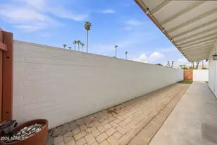 410 W Laguna Dr, Tempe, AZ 85282 - Photo 31