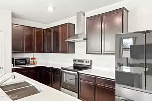 8327 W Illini St, Tolleson, AZ 85353 - Photo 13