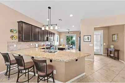 17017 S 178th Avenue, Goodyear, AZ 85338 - Photo 13