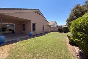 426 E Payton St, San Tan Valley, AZ 85140 - Photo 5