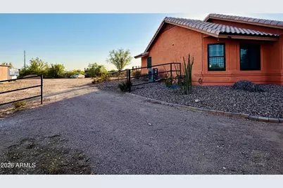 23341 W Hilton Avenue, Buckeye, AZ 85326 - Photo 3