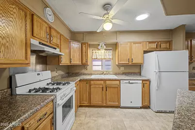 9346 E Lakeside Drive, Sun Lakes, AZ 85248 - Photo 19