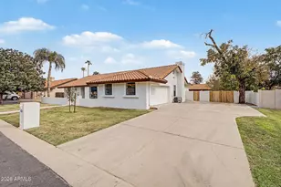 685 E Linda Ln, Gilbert, AZ 85234 - Photo 3