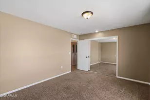 10317 W Floriade Dr, Sun City, AZ 85351 - Photo 17