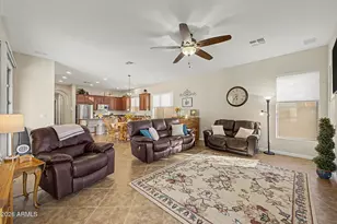40122 N Noble Hawk Ct, Phoenix, AZ 85086 - Photo 19