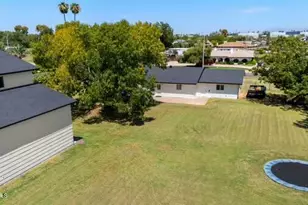 369 E Campbell Rd, Chandler, AZ 85225 - Photo 25