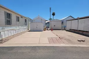 205 E Saguaro Dr, Florence, AZ 85132 - Photo 1