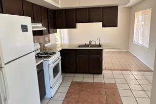 17619 N 16th Ave, Phoenix, AZ 85023 - Photo 3