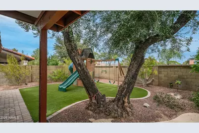 1338 E Sunburst Lane, Tempe, AZ 85284 - Photo 11