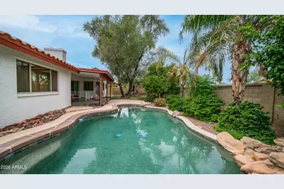1338 E Sunburst Lane, Tempe, AZ 85284 - Photo 9
