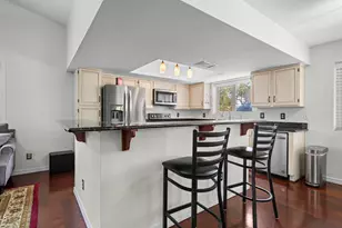 1338 E Sunburst Ln, Tempe, AZ 85284 - Photo 5