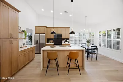 7001 W Topeka Drive, Glendale, AZ 85308 - Photo 9
