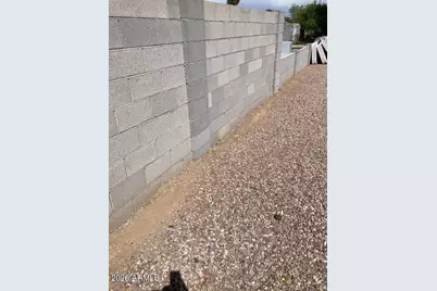 3220 N 79th Avenue, Phoenix, AZ 85033 - Photo 21