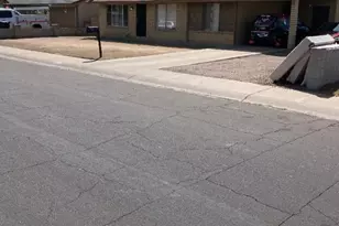 3220 N 79th Ave, Phoenix, AZ 85033 - Photo 23
