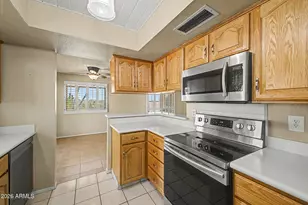9817 E Navajo Pl, Sun Lakes, AZ 85248 - Photo 19