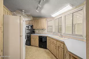 2650 W Union Hills Dr, Phoenix, AZ 85027 - Photo 15