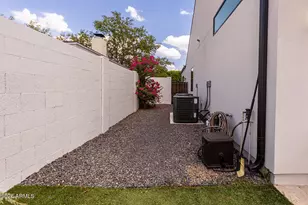 3118 N 42nd St, Phoenix, AZ 85018 - Photo 81