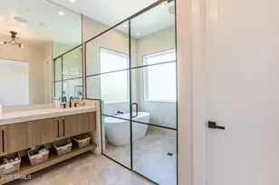 3118 N 42nd St, Phoenix, AZ 85018 - Photo 47