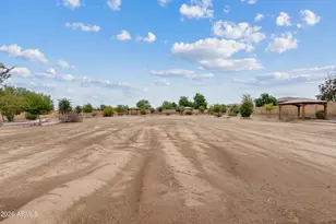 249 E Paso Fino Way, San Tan Valley, AZ 85143 - Photo 43