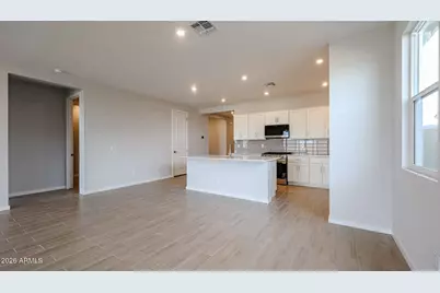 23022 W Irma Lane, Surprise, AZ 85387 - Photo 13