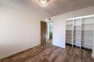 1725 N Date, Mesa, AZ 85201 - Photo 13