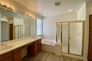 8777 W Hayward Ave, Glendale, AZ 85305 - Photo 9