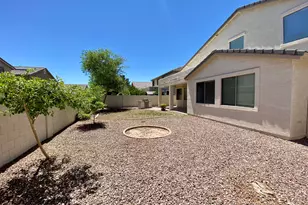 8777 W Hayward Ave, Glendale, AZ 85305 - Photo 19