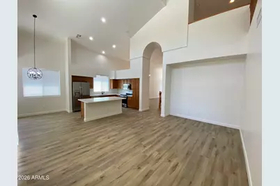 8777 W Hayward Avenue, Glendale, AZ 85305 - Photo 5