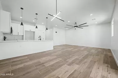 3830 W Latham Street, Phoenix, AZ 85009 - Photo 9