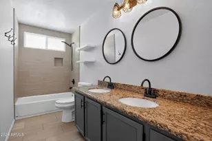 8449 E Jackrabbit Rd, Scottsdale, AZ 85250 - Photo 19