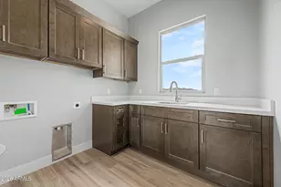 26501 N 241st Ave, Wittmann, AZ 85361 - Photo 29