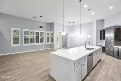 7333 N Kirsten Avenue, Glendale, AZ 85305 - Photo 9
