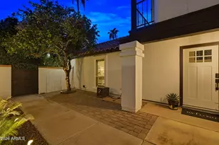 15233 N 51st St, Scottsdale, AZ 85254 - Photo 3