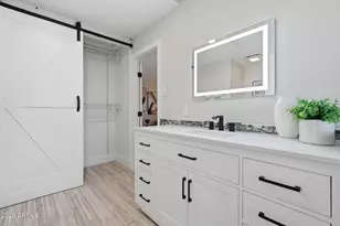 15233 N 51st St, Scottsdale, AZ 85254 - Photo 33