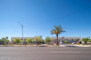 2121 W Adams St, Phoenix, AZ 85009 - Photo 9