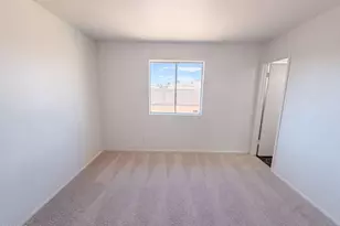 1413 W Behrend Dr, Phoenix, AZ 85027 - Photo 9